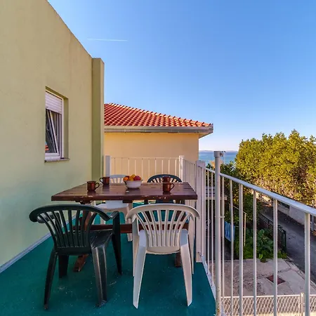 Beach Haven Podstrana Exterior photo